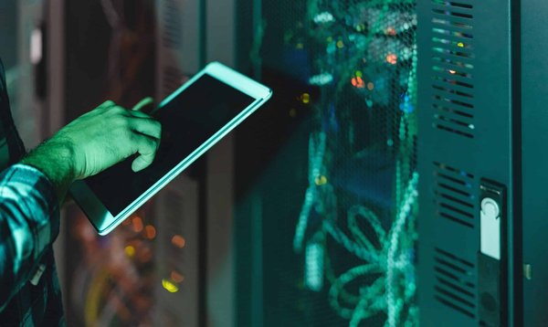 Fluidifiez l'onboarding informatique : les fonctionnalités clés à avoir dans une solution IAM.